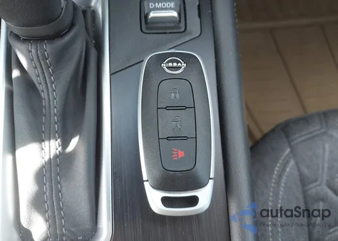 2025 Nissan Kicks Sv Intelligent Awd from USA, damaged, VIN 3N8AP6CB8SL341737